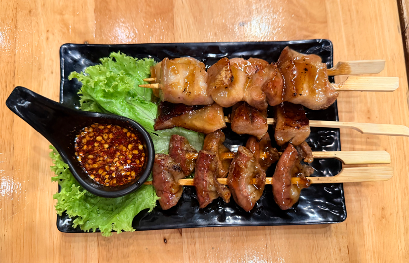 Set หมูย่างเสียบไม้