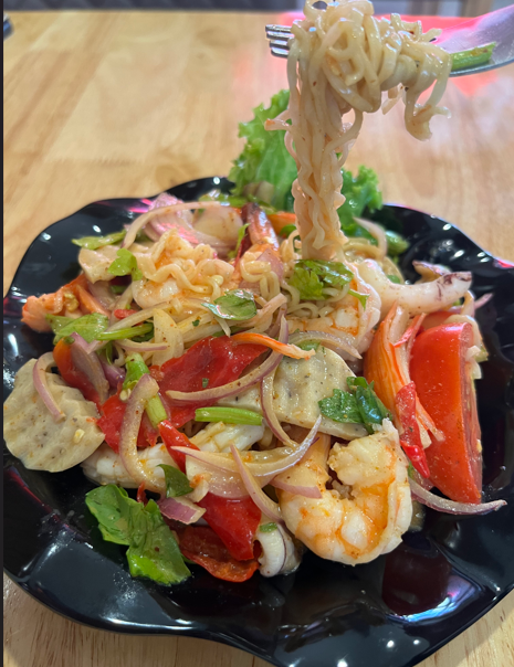 ยำมาม่าทะเล